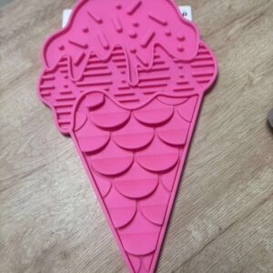 TAPIS À LÉCHER GLACE