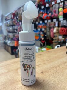 Mousse nettoyante pour les pattes